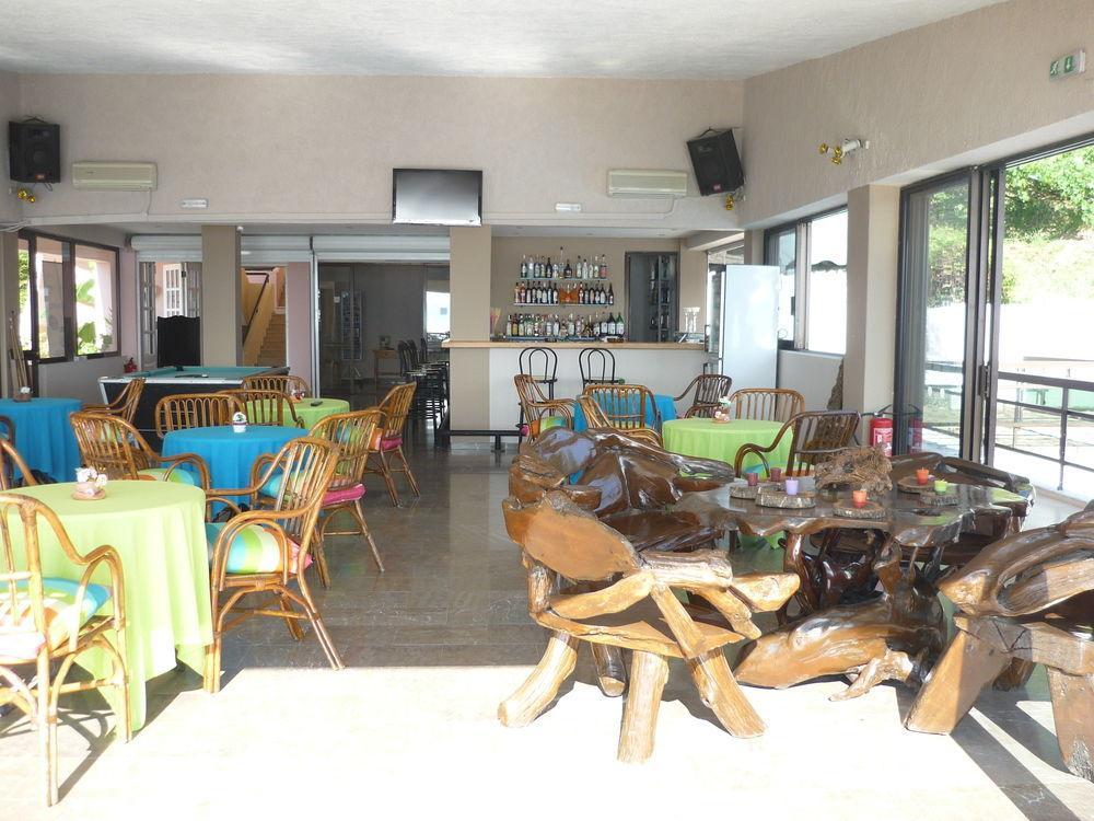 Karina Hotel Benitses  Exterior photo
